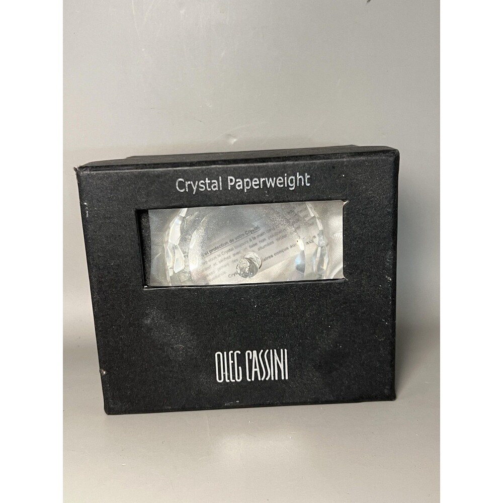 Oleg Cassini Crystal Apple Paperweight Faceted Signed w/ Box 220351 Desk Decor